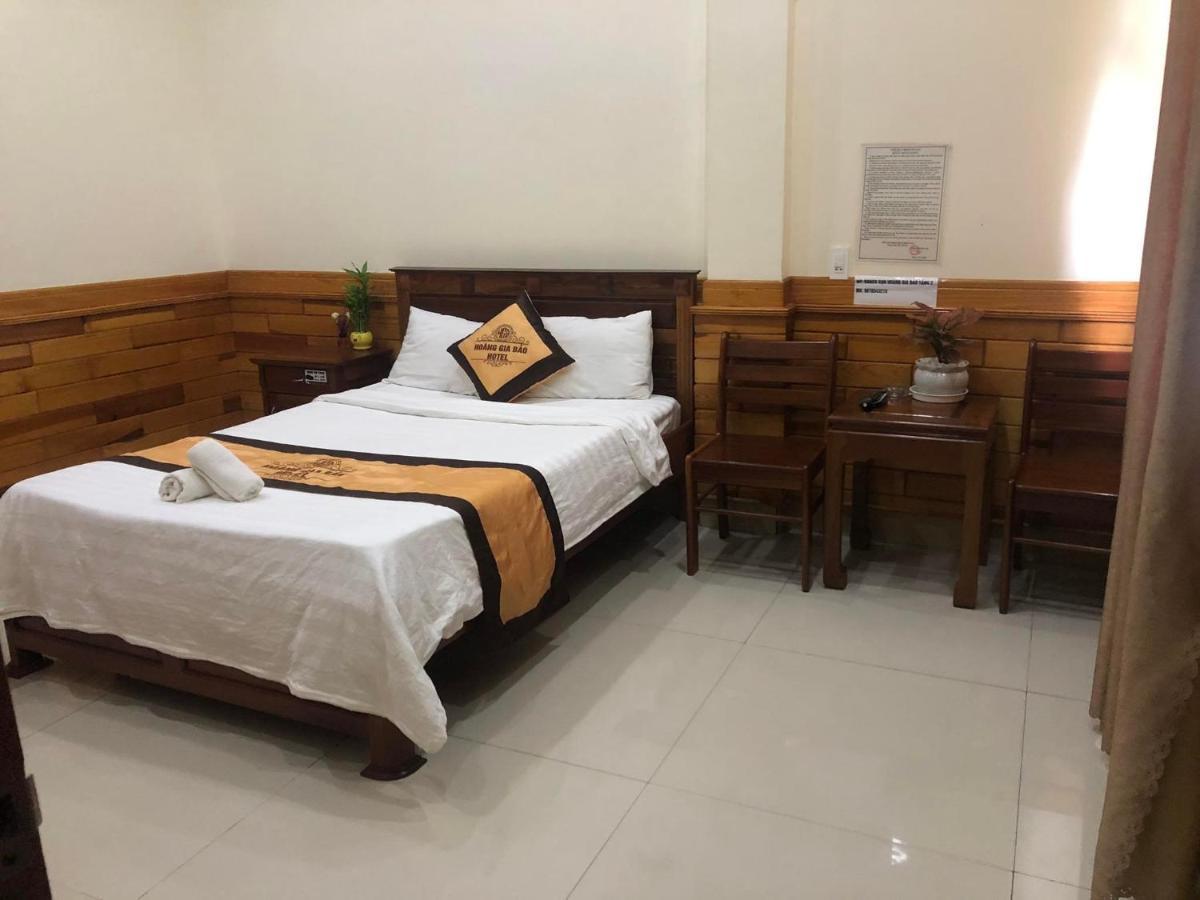 Tỉnh Kontum Hoang Gia Bao Hotel מראה חיצוני תמונה