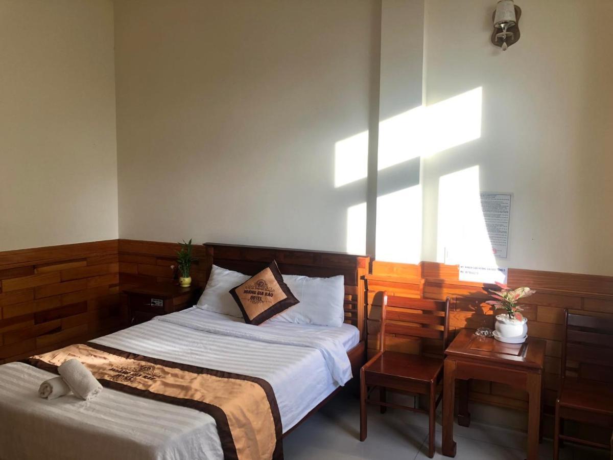 Tỉnh Kontum Hoang Gia Bao Hotel מראה חיצוני תמונה