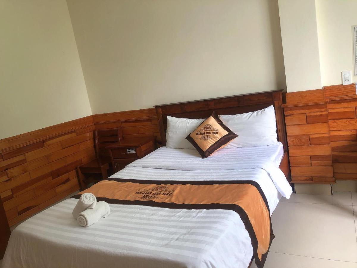 Tỉnh Kontum Hoang Gia Bao Hotel מראה חיצוני תמונה