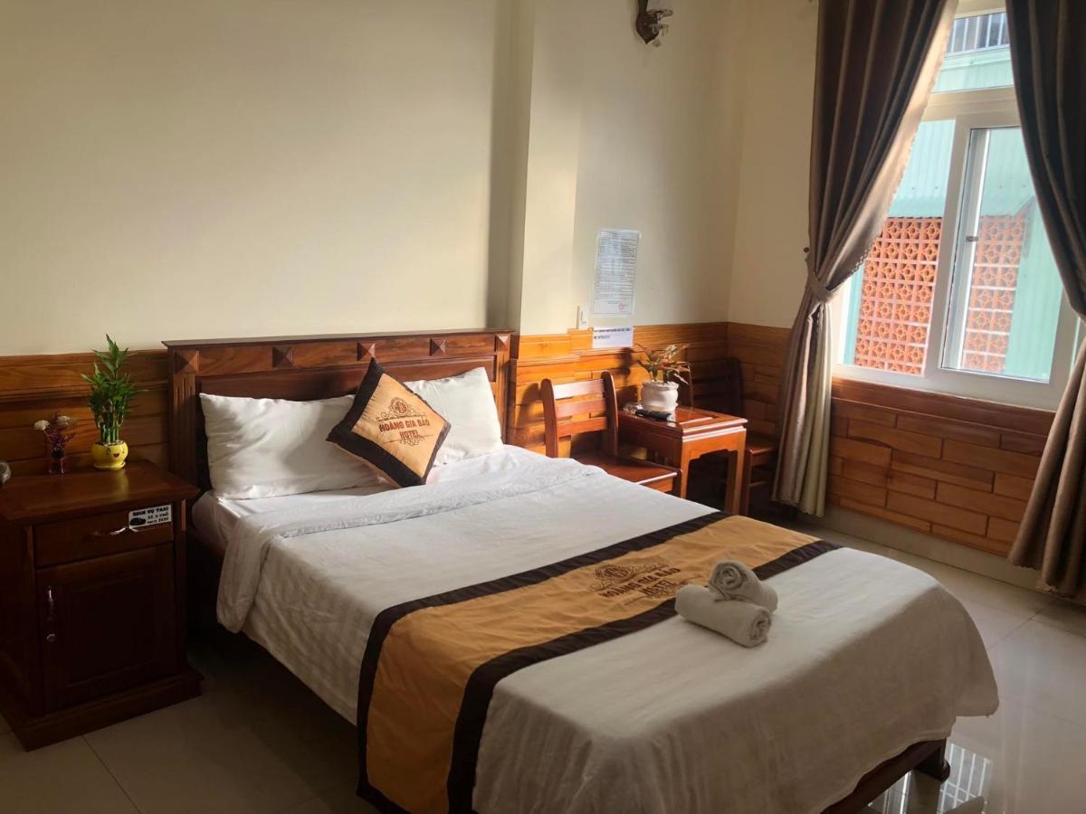 Tỉnh Kontum Hoang Gia Bao Hotel מראה חיצוני תמונה