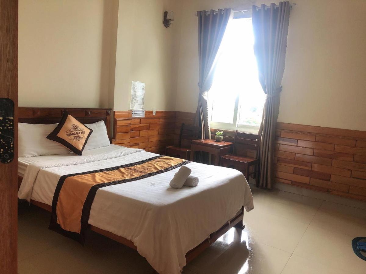 Tỉnh Kontum Hoang Gia Bao Hotel מראה חיצוני תמונה