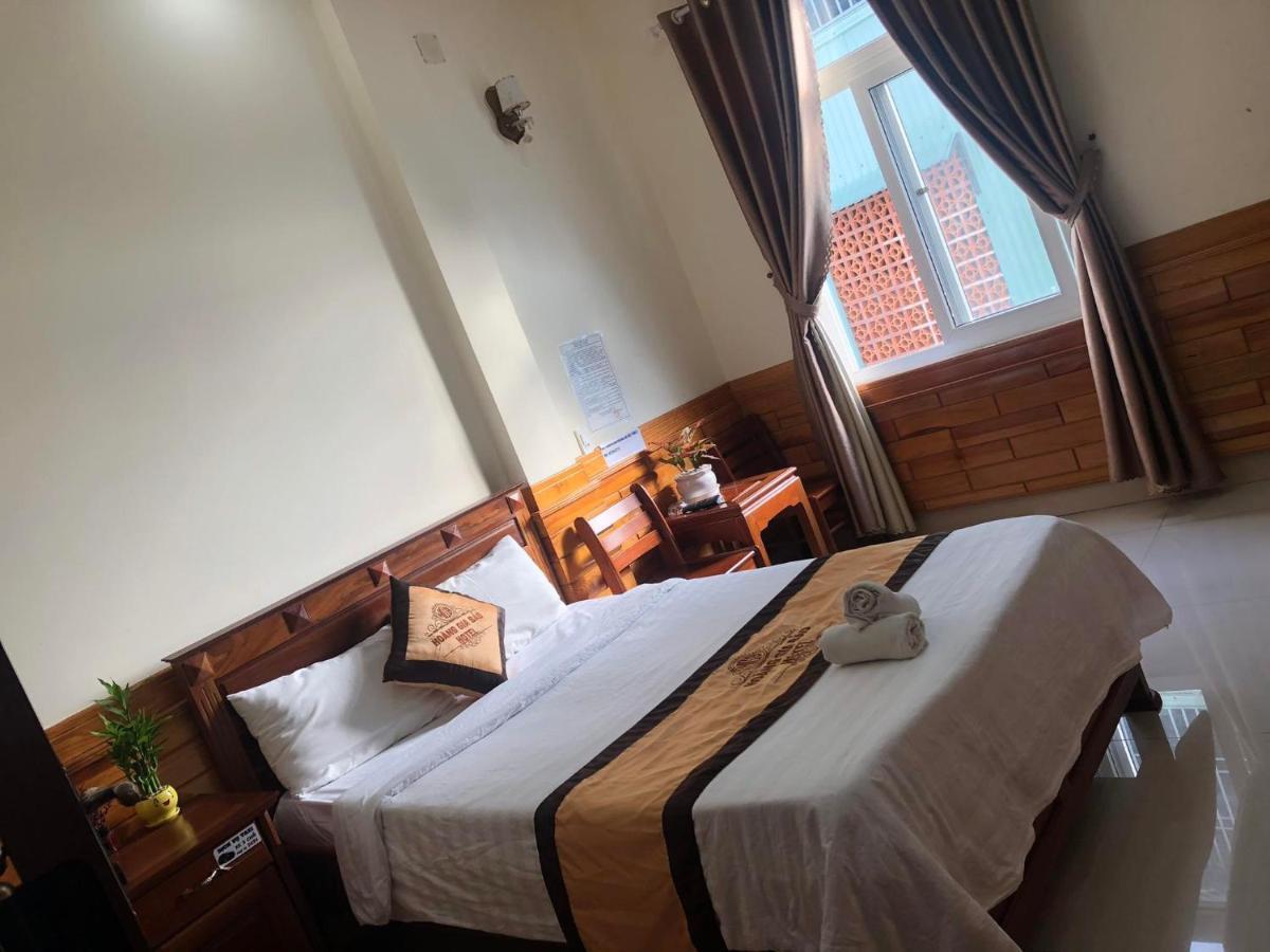 Tỉnh Kontum Hoang Gia Bao Hotel מראה חיצוני תמונה