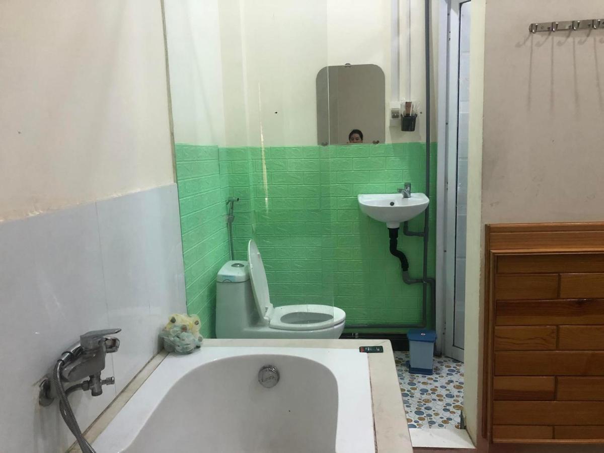 Tỉnh Kontum Hoang Gia Bao Hotel מראה חיצוני תמונה